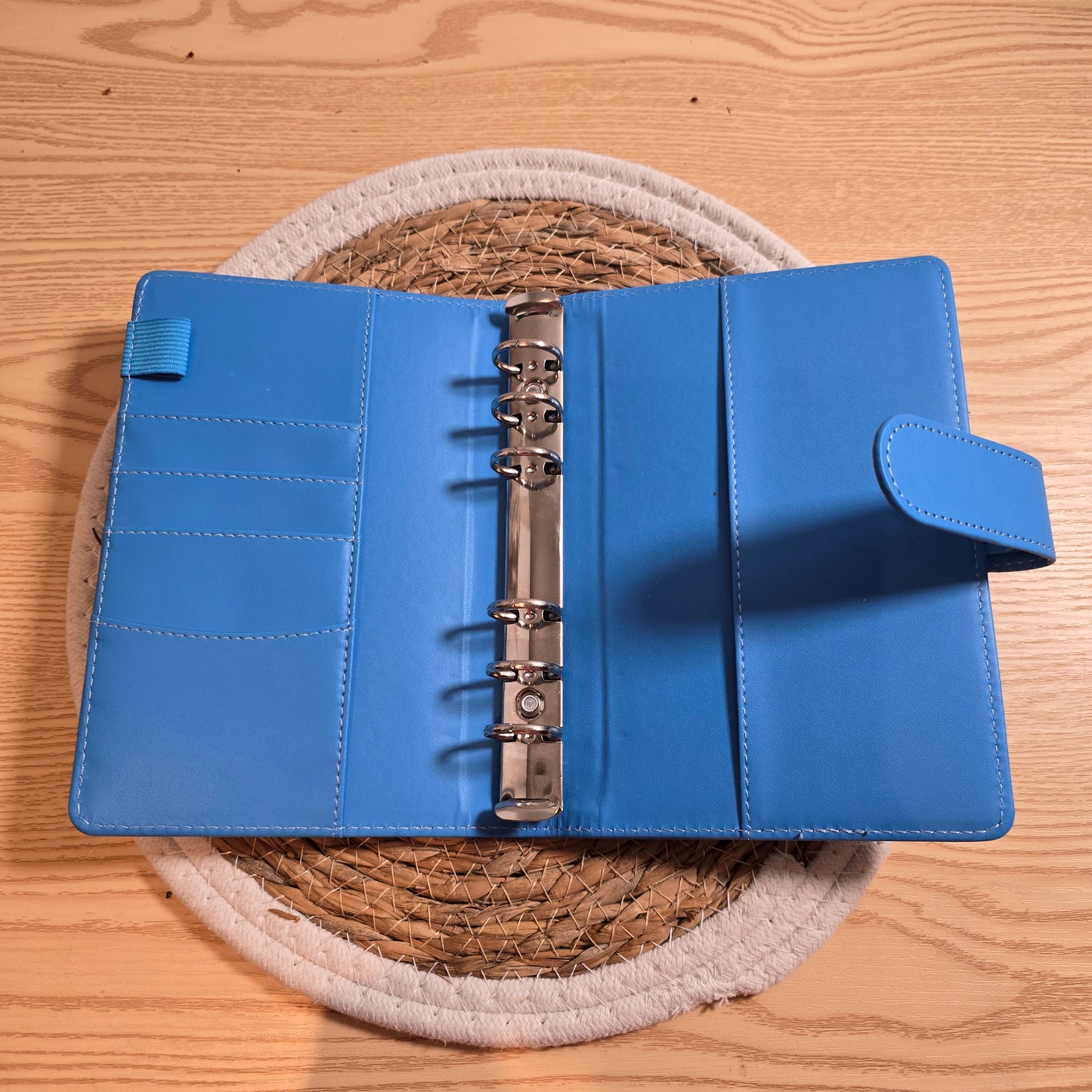 Binder A6 Budget magneetsluiting