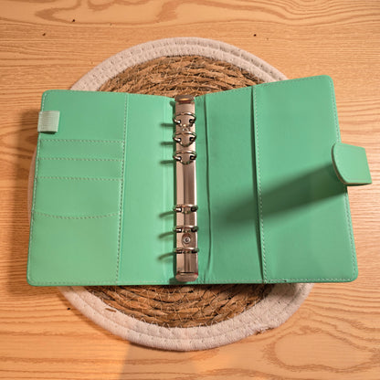 Binder A6 Budget magneetsluiting